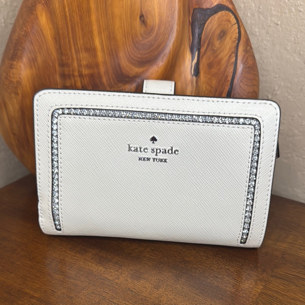 Kate Spade Madison Medium Compact Bifold Light Sand Wallet